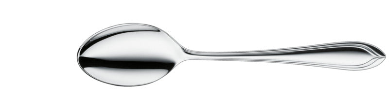 Silberlöffel auf weißem Hintergrund