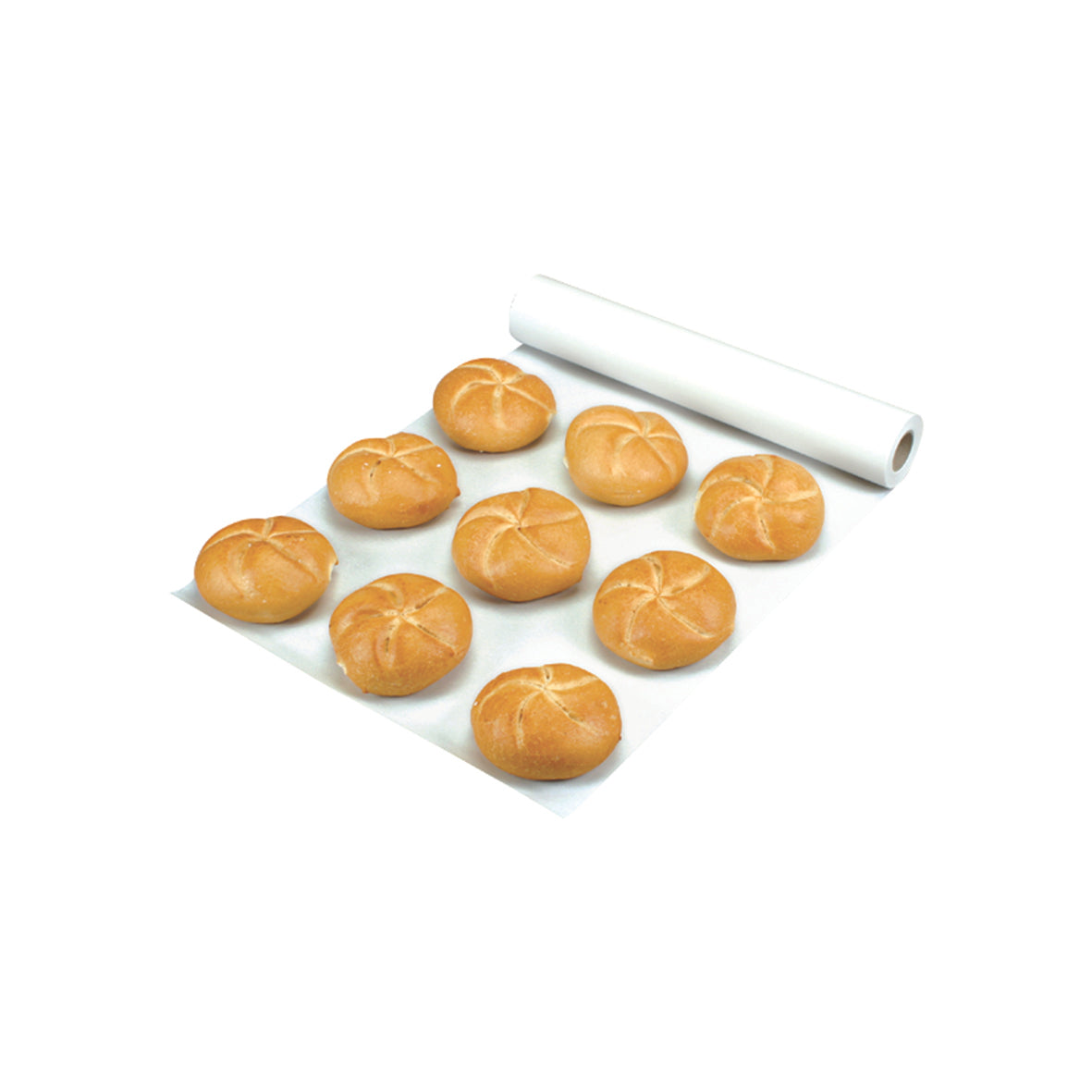 Brötchen auf Backpapier angeordnet.