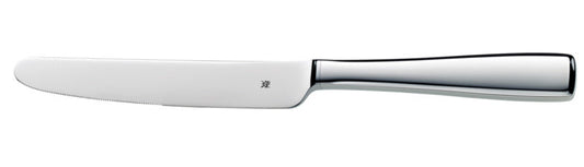 Küchenmesser auf weißem Hintergrund