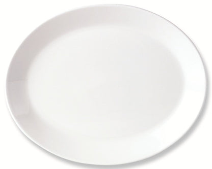 Weißer, ovaler Porzellanteller.
