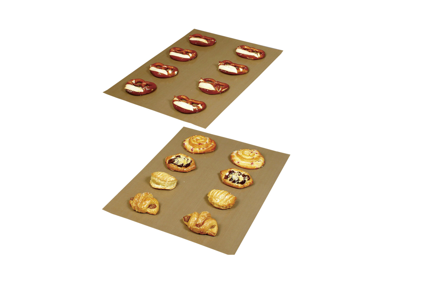 Gebackene Snacks auf Backblech.