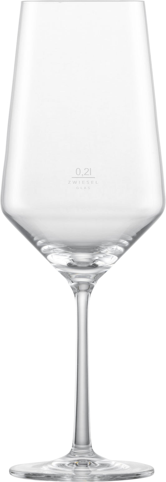 Weinglas mit Zwiesel-Logo.