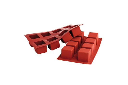 Rote Silikonformen für Gastronomie.