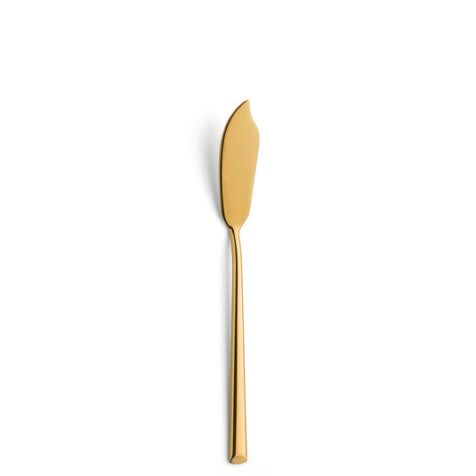 Goldene Löffel mit Karamellcreme