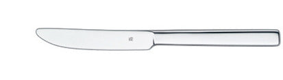 Silbernes Tafelmesser auf Weiß.