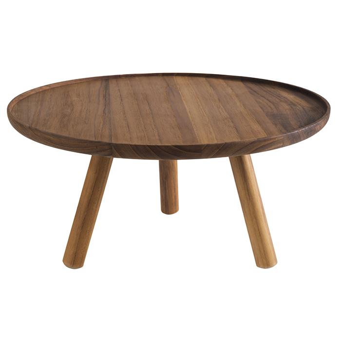 Holztisch für Gastronomie-Bereich