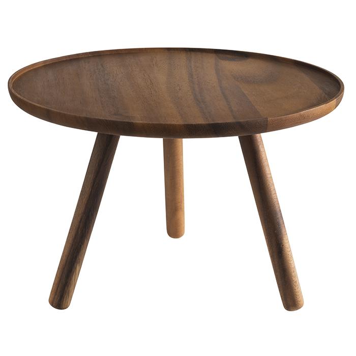 Holztisch für Gastronomie-Bereich