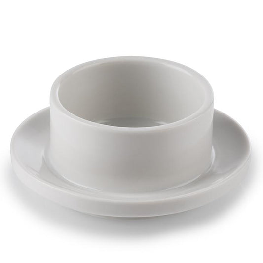 Weiße Porzellan-Tasse mit Untertasse