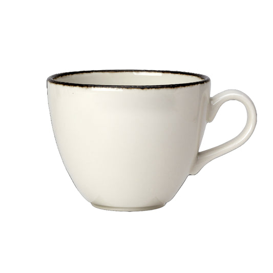 Weiße Tasse mit schwarzem Rand.