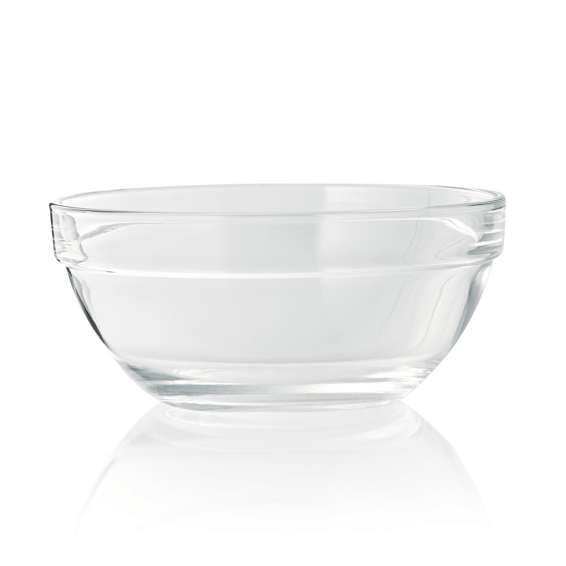 Glas-Schüssel auf weißem Hintergrund.