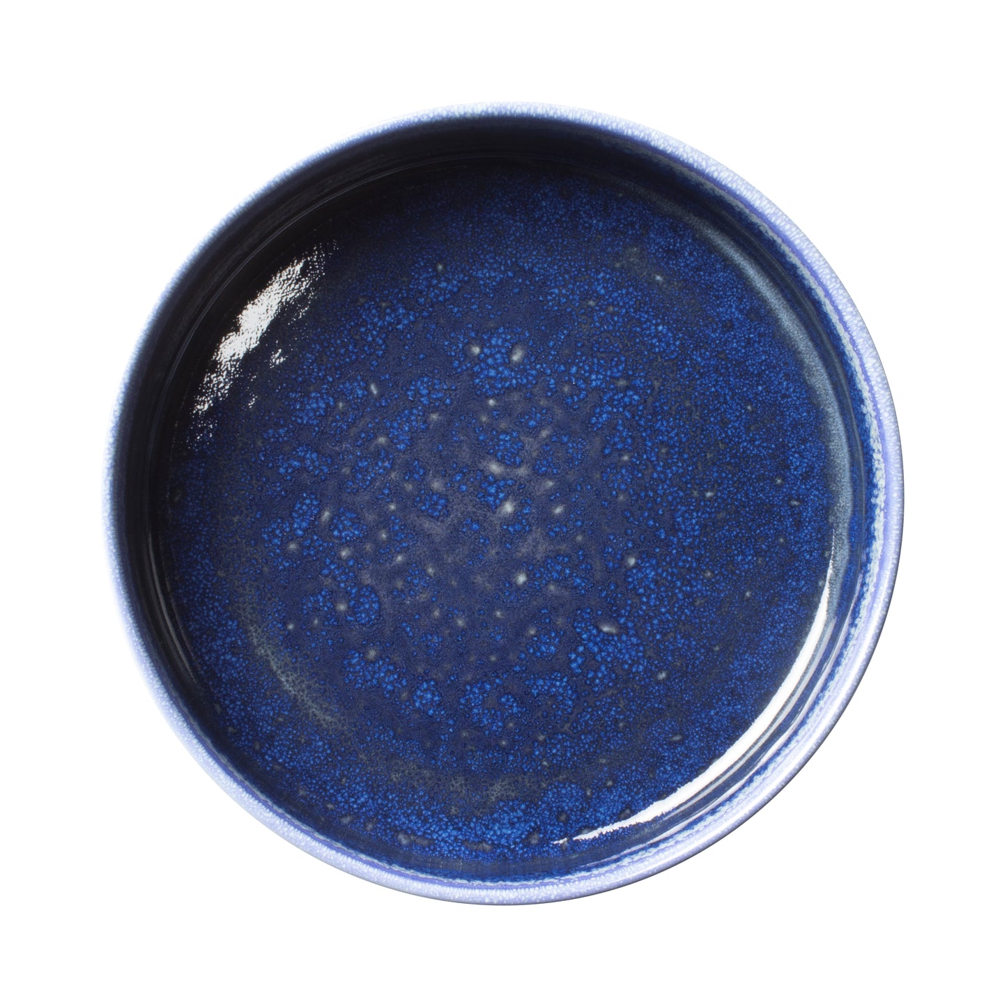 Blauer Teller mit Textur.