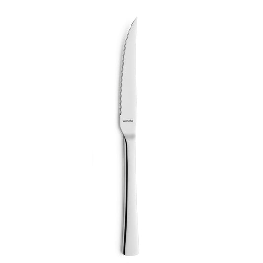 Silbernes Steakmesser mit Wellenschliff.