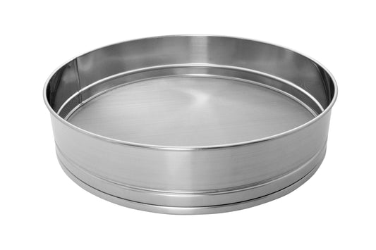 Edelstahl-Geschirr für Gastronomiebedarf.