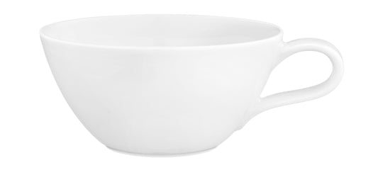 Weiße Porzellantasse mit Henkel
