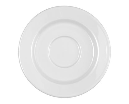 Leere weiße Teller für Gastronomie