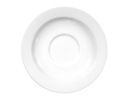 Weiße Porzellan-Untertasse seitlich fotografiert.