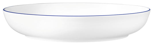 Weiße Schale mit blauem Rand.
