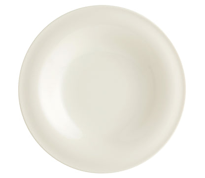 Weißer, leerer Gastronomie-Teller.