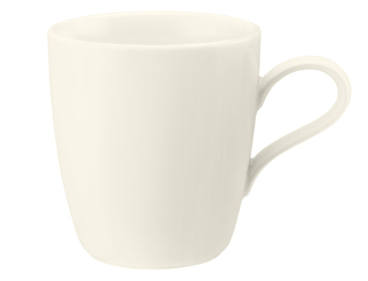 Weiße Kaffeetasse, Nahaufnahme, B2B Gastronomie