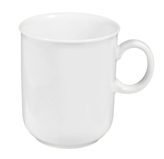 Weiße Kaffeetasse auf weißem Hintergrund