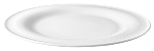 Leere weiße Teller für Gastronomie