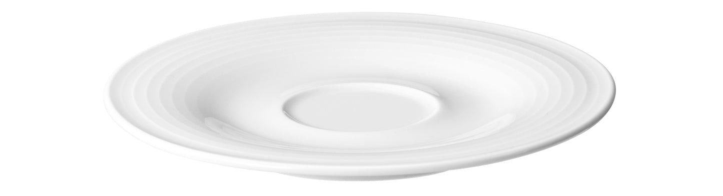 Leere weiße Essteller für Gastronomie