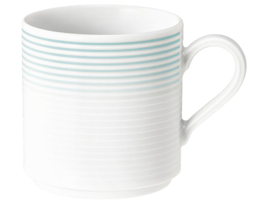 Weißer Kaffeebecher mit Streifen