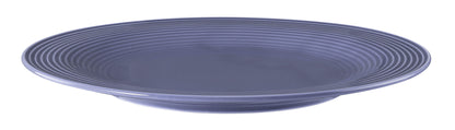 Leere blaue Teller für Gastronomie