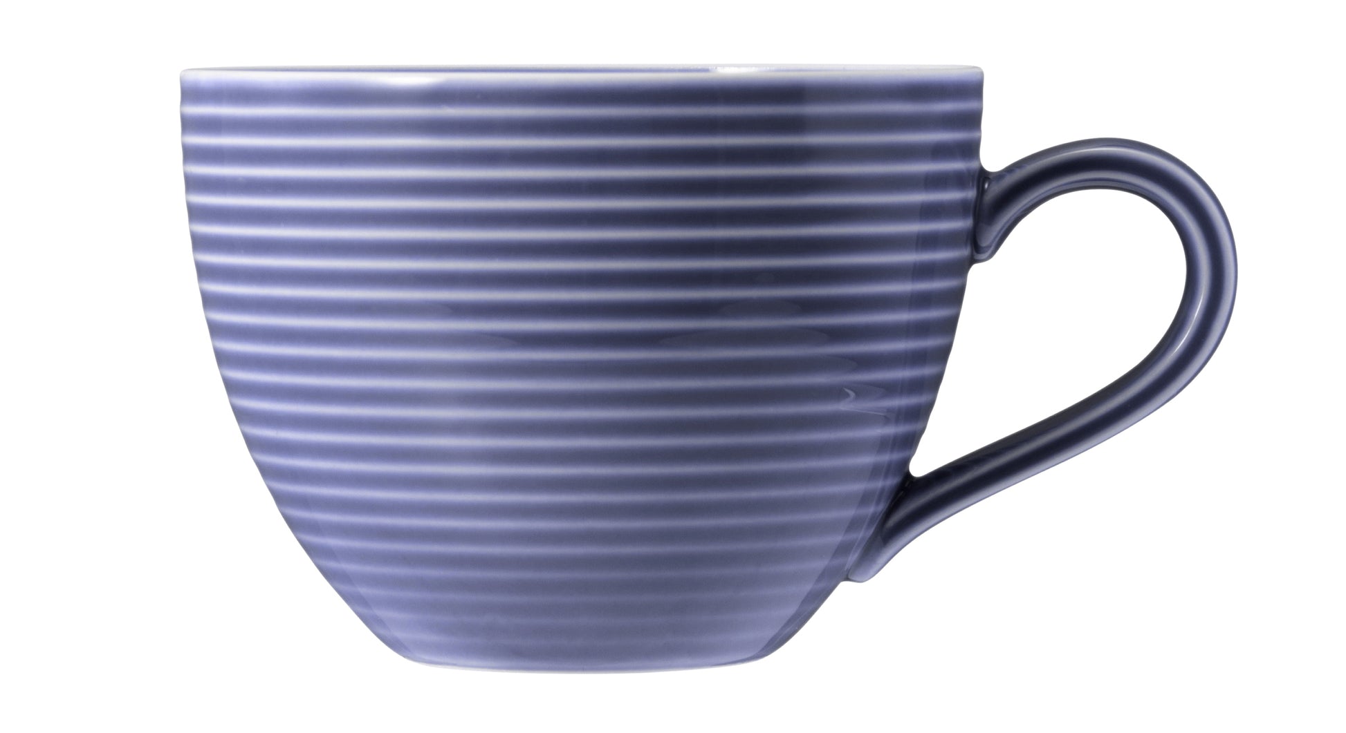 Blaue Kaffeetasse mit Rillenstruktur