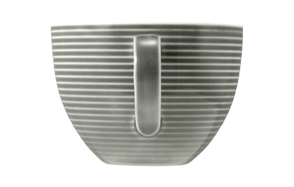 Grau gerippte Kaffeetasse