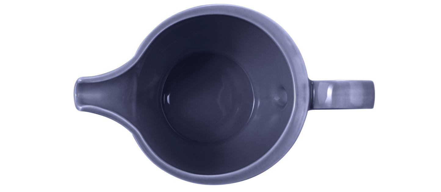 Blauer gerippter Krug mit Henkel