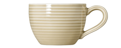 Beige Keramiktasse mit Rillen