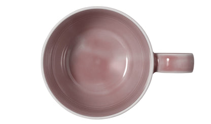 Blaue Tasse mit Streifenmuster
