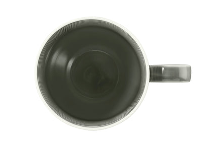 Grauer Kaffeetasse mit Rillenstruktur