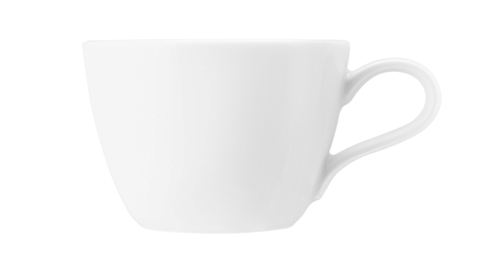 Weiße Kaffeetasse auf weißem Hintergrund