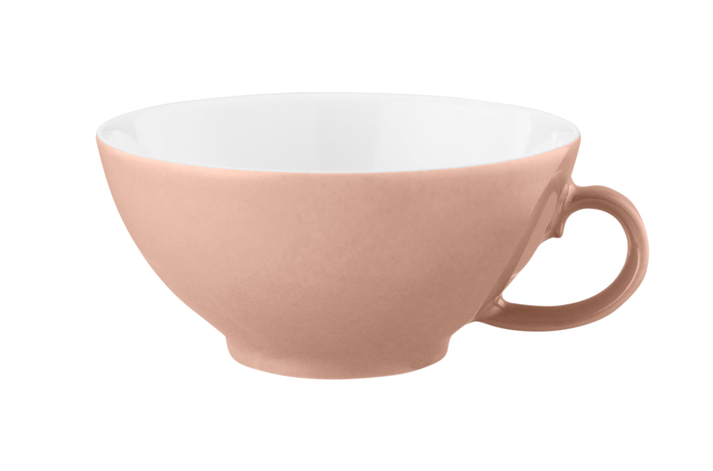 Rosa Kaffeetasse auf weißem Hintergrund.