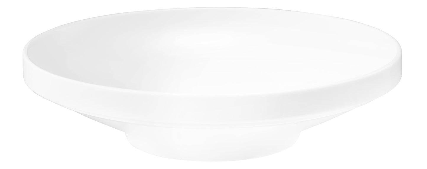 Weiße, leere Porzellanschale, Gastronomie.