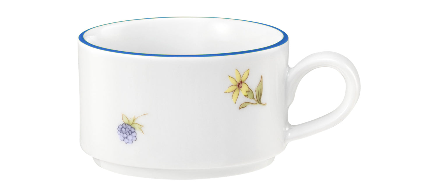 Porzellan-Tasse mit Blumenmuster