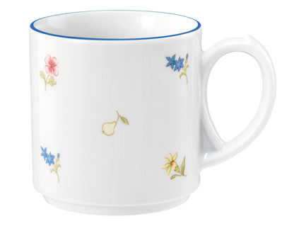 Blaue und gelbe Blumen auf Tasse