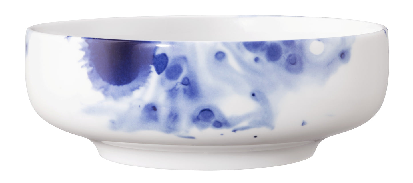 Blaue und weiße Porzellanschale