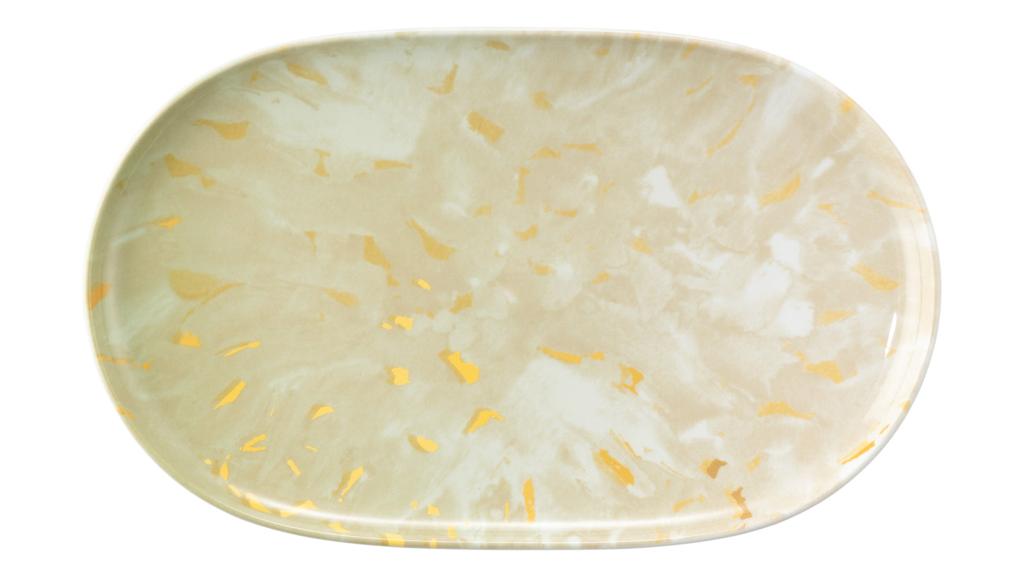 Leere dekorative Servierplatte mit Goldakzenten