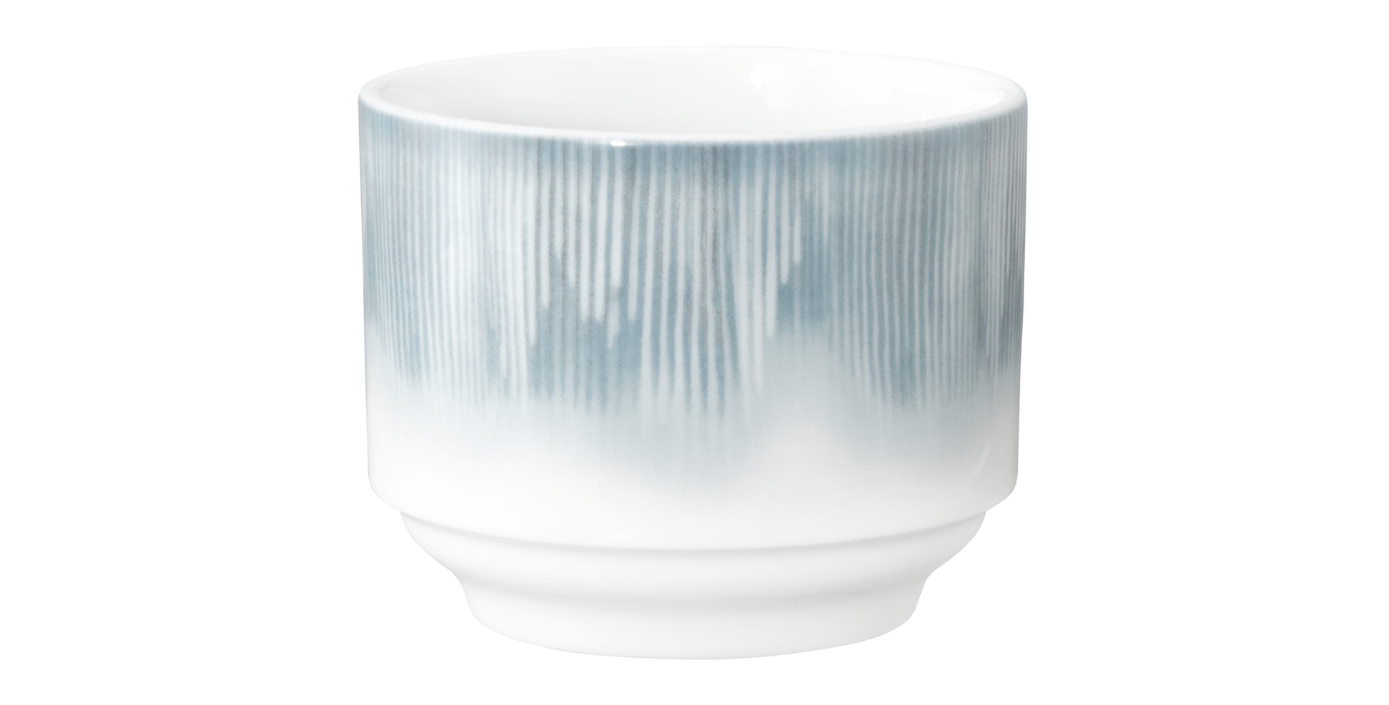 Keramiktasse mit blau-weißem Muster