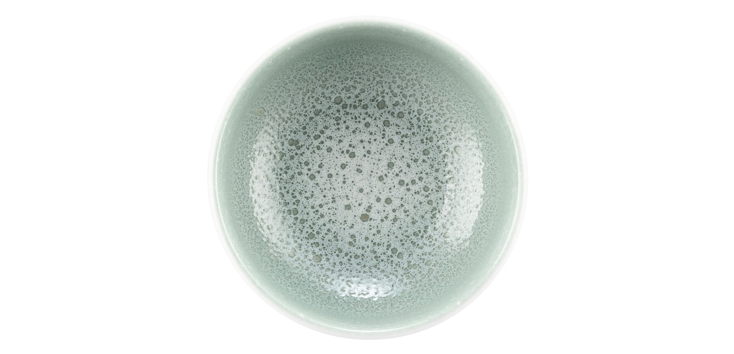 Weiße Porzellanschale mit grünem Innenraum