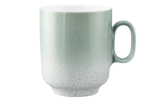 Grüne Keramiktasse mit Henkel