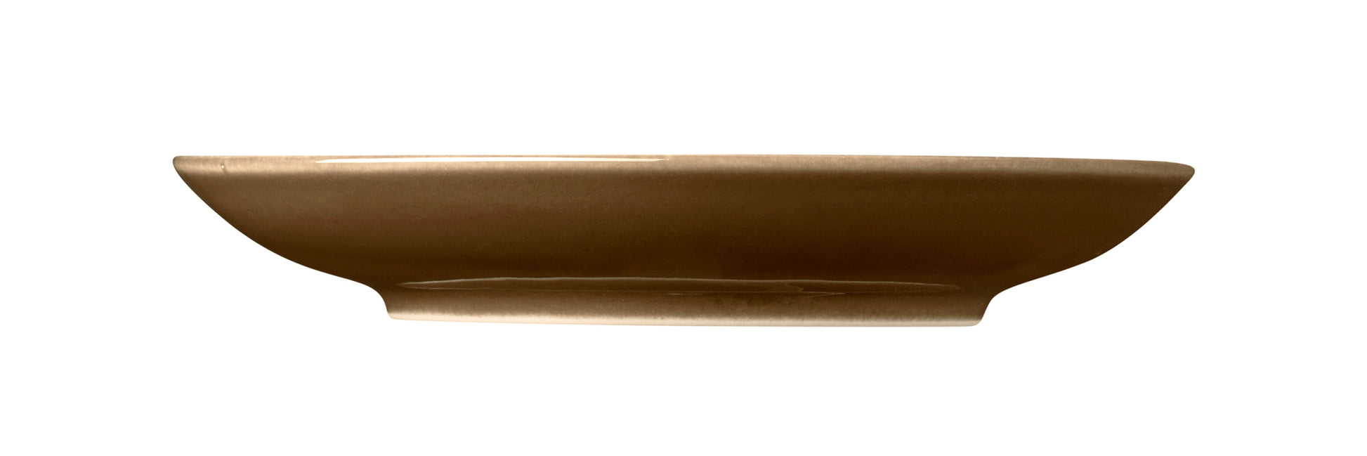 Brauner, leerer Keramikteller, frontal.