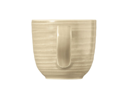 Beige Tasse, schlichtes Design.