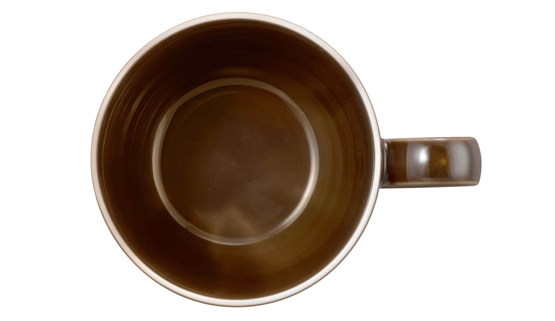 Braune Kaffeetasse auf weißem Hintergrund