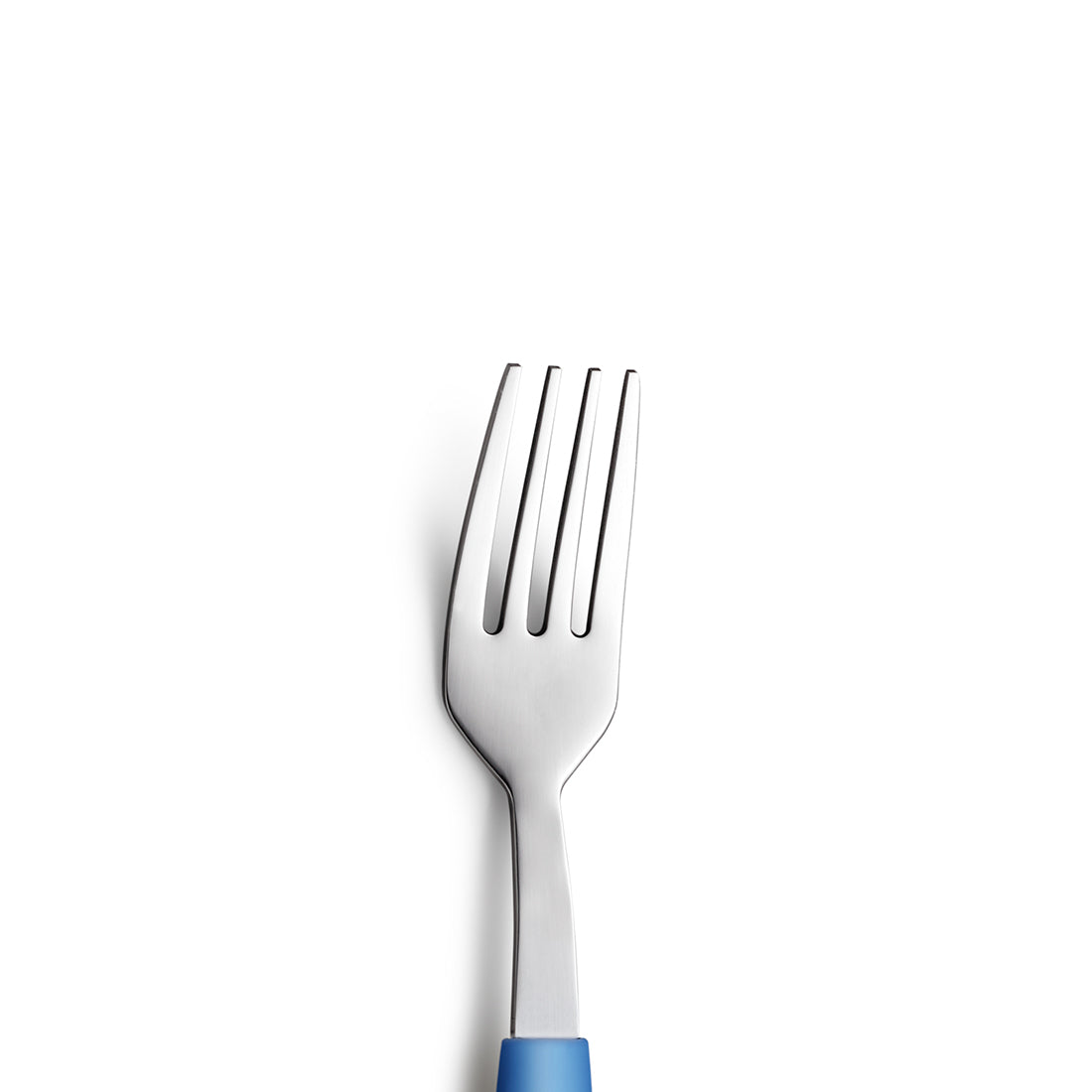 Gabel mit blauem Griff auf weißem Hintergrund.