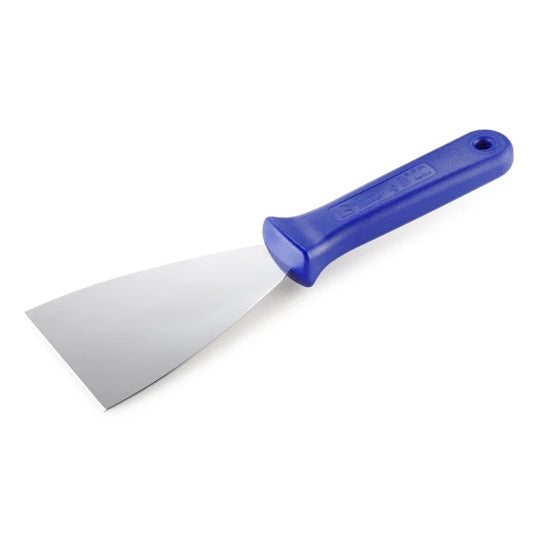 Blauer Spachtel mit Metallklinge.