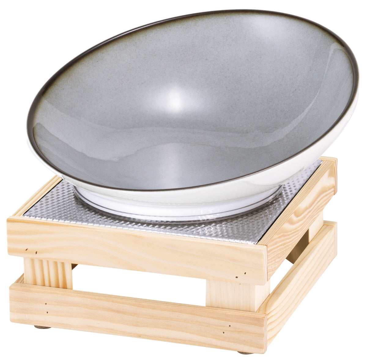 Gusseisenpfanne auf Holzständer